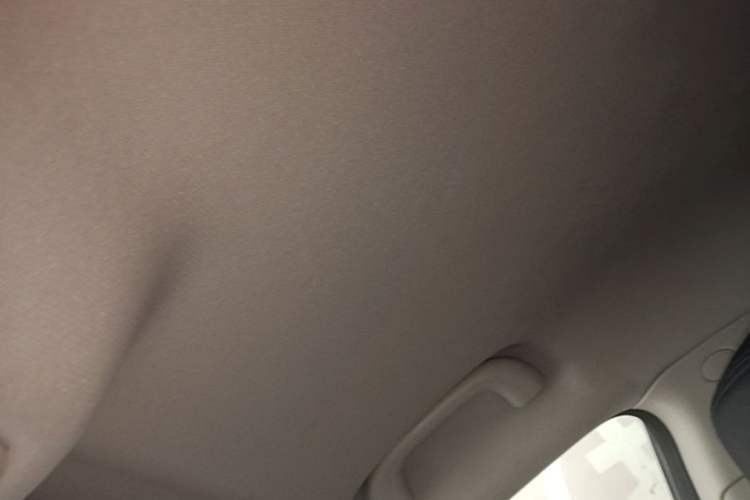 Used CHANGAN Eado 2022 PLUS 1.6L GDI CVT Elite Model Headliner