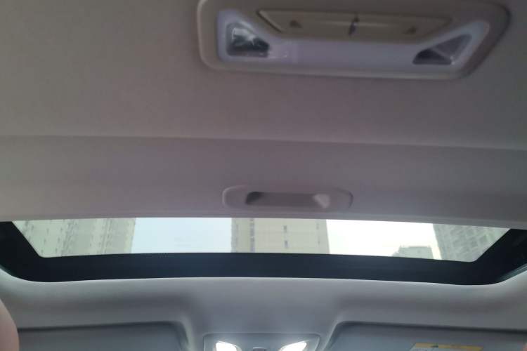 Used CHANGAN Eado 2022 PLUS Blue Whale NE 1.4T GDI DCT Prestige Edition Headliner