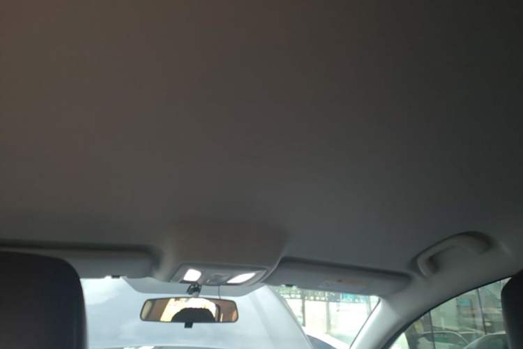 Used CHANGAN Eado 2022 PLUS 1.6L GDI Manual Elite Model Headliner