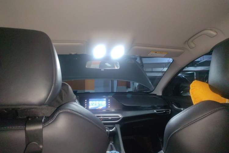 Used CHANGAN Eado 2022 PLUS 1.6L GDI Manual Elite Model Headliner