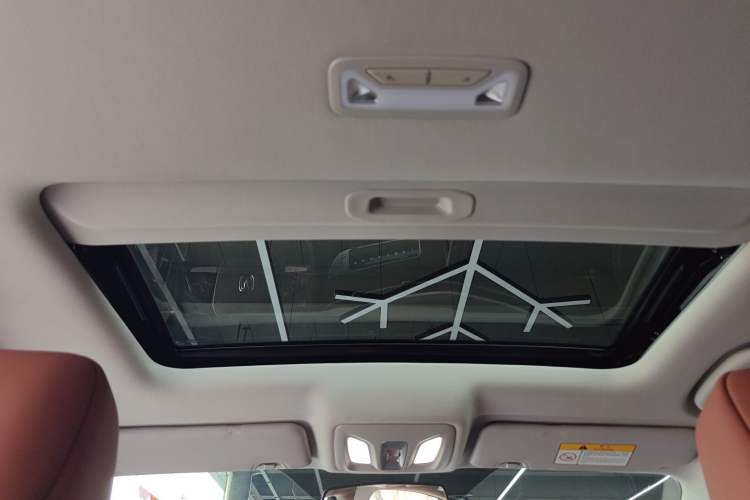 Used CHANGAN Eado 2022 PLUS Blue Whale NE 1.4T GDI DCT Prestige Edition Headliner