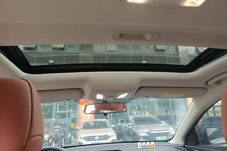 Used CHANGAN Eado 2022 PLUS Blue Whale NE 1.4T GDI DCT Prestige Edition Headliner