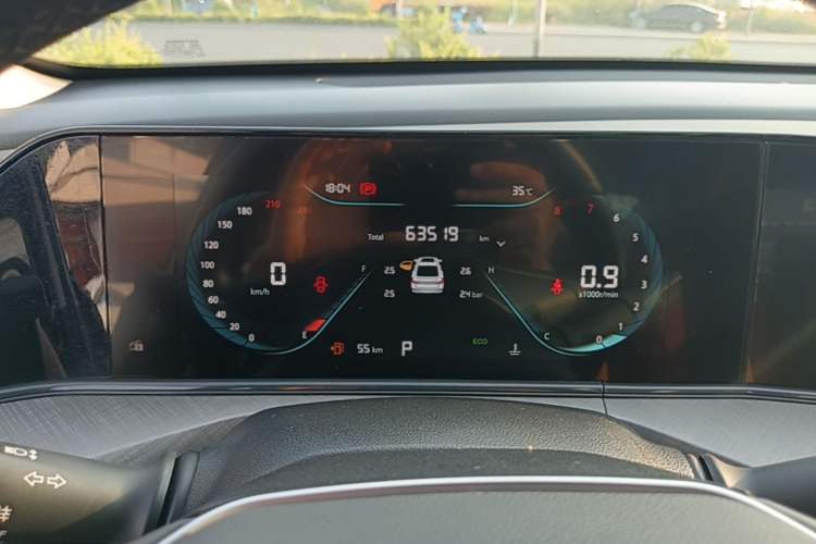 Used CHANGAN Eado 2022 PLUS Blue Whale NE 1.4T GDI DCT Prestige Edition Instrument Cluster
