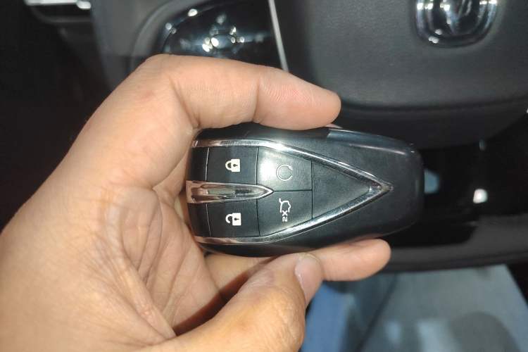 Used CHANGAN Eado 2022 PLUS Blue Whale NE 1.4T GDI DCT Prestige Edition Interior 1