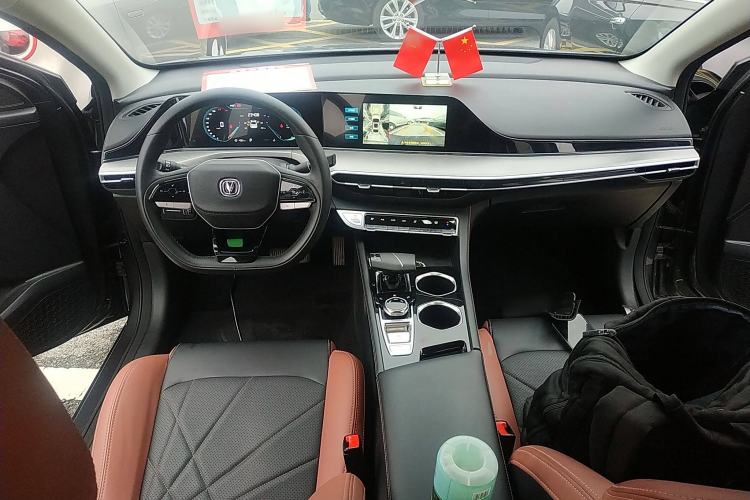 Used CHANGAN Eado 2022 PLUS Blue Whale NE 1.4T GDI DCT Prestige Edition Interior 2