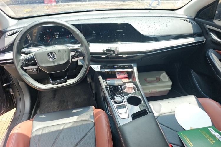 Used CHANGAN Eado 2022 PLUS Blue Whale NE 1.4T GDI DCT Prestige Edition Interior 2
