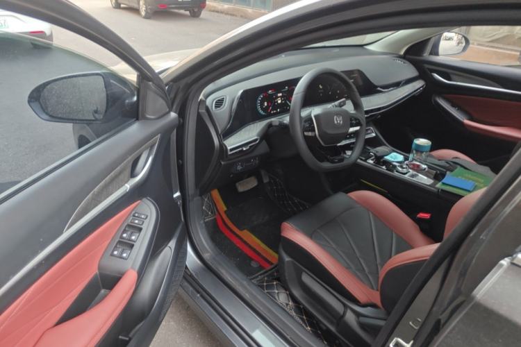 Used CHANGAN Eado 2022 PLUS Blue Whale NE 1.4T GDI DCT Prestige Edition Interior 3