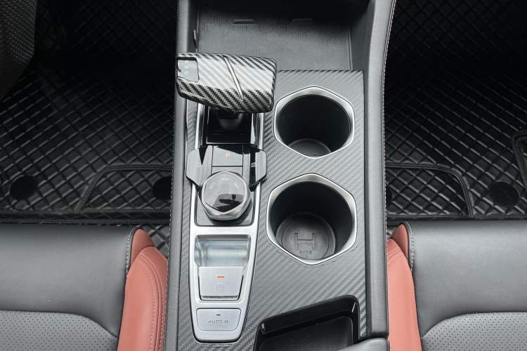 Used CHANGAN Eado 2022 PLUS Blue Whale NE 1.4T GDI DCT Flagship Edition Interior 7