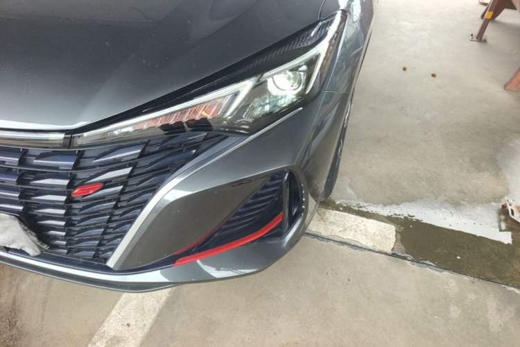 Used CHANGAN Eado 2022 PLUS Blue Whale NE 1.4T GDI DCT Prestige Edition Left Front Headlight