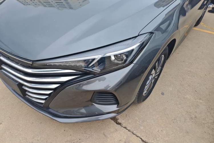 Used CHANGAN Eado 2022 PLUS 1.6L GDI Manual Luxury Model Left Front Headlight