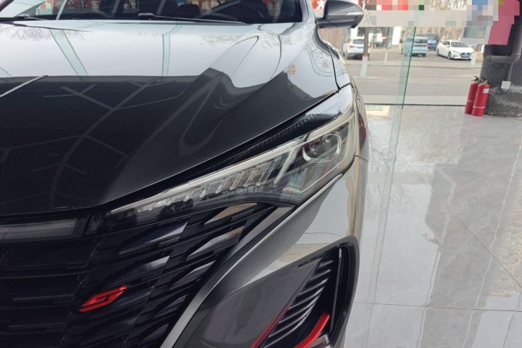 Used CHANGAN Eado 2022 PLUS Blue Whale NE 1.4T GDI DCT Prestige Edition Left Front Headlight