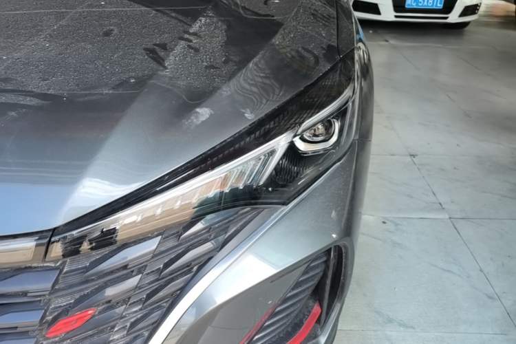 Used CHANGAN Eado 2022 PLUS Blue Whale NE 1.4T GDI DCT Prestige Edition Left Front Headlight