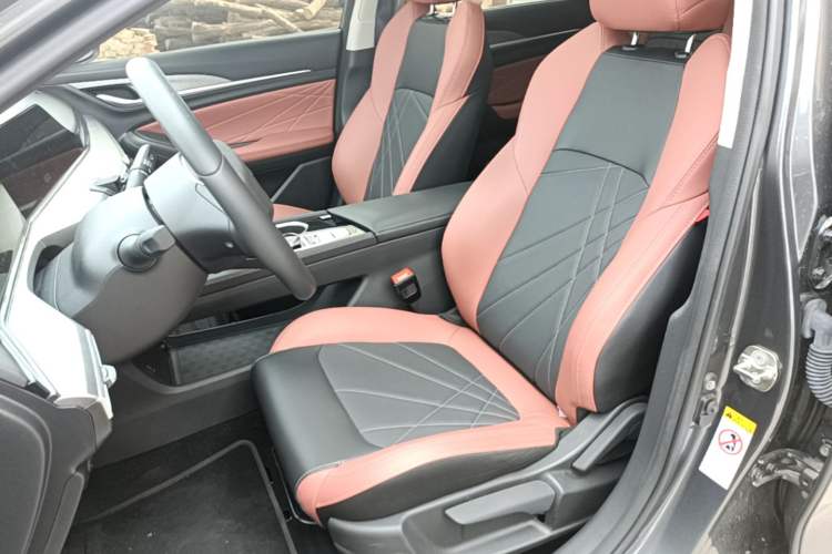 Used CHANGAN Eado 2022 PLUS Blue Whale NE 1.4T GDI DCT Prestige Edition Left Front Seat