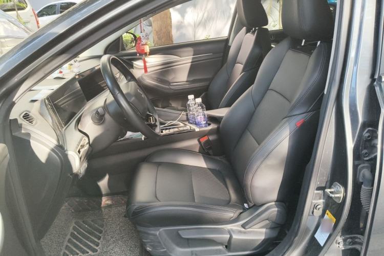 Used CHANGAN Eado 2022 PLUS 1.6L GDI CVT Luxury Model Left Front Seat