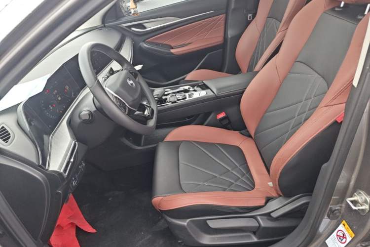 Used CHANGAN Eado 2022 PLUS Blue Whale NE 1.4T GDI DCT Prestige Edition Left Front Seat