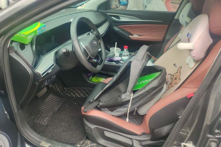 Used CHANGAN Eado 2022 PLUS Blue Whale NE 1.4T GDI DCT Prestige Edition Left Front Seat