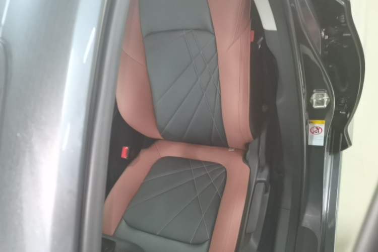 Used CHANGAN Eado 2022 PLUS Blue Whale NE 1.4T GDI DCT Prestige Edition Left Front Seat