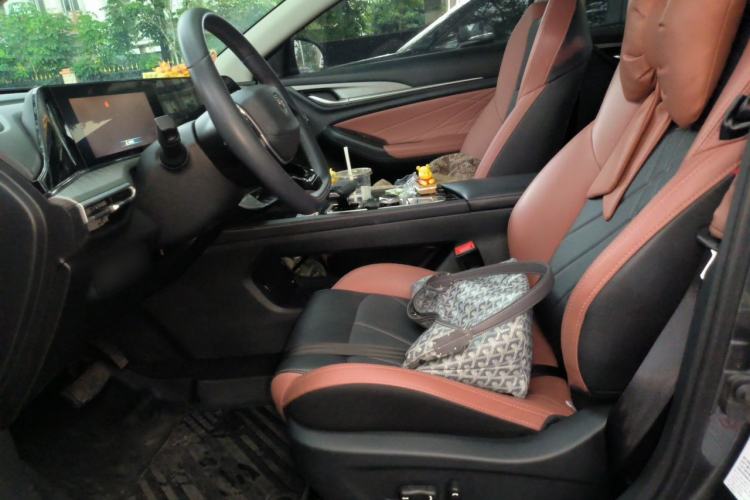 Used CHANGAN Eado 2022 PLUS Blue Whale NE 1.4T GDI DCT Flagship Edition Left Front Seat