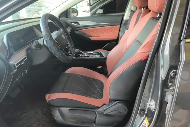 Used CHANGAN Eado 2022 PLUS Blue Whale NE 1.4T GDI DCT Prestige Edition Left Front Seat