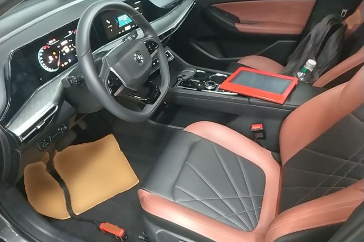 Used CHANGAN Eado 2022 PLUS Blue Whale NE 1.4T GDI DCT Prestige Edition Left Front Seat