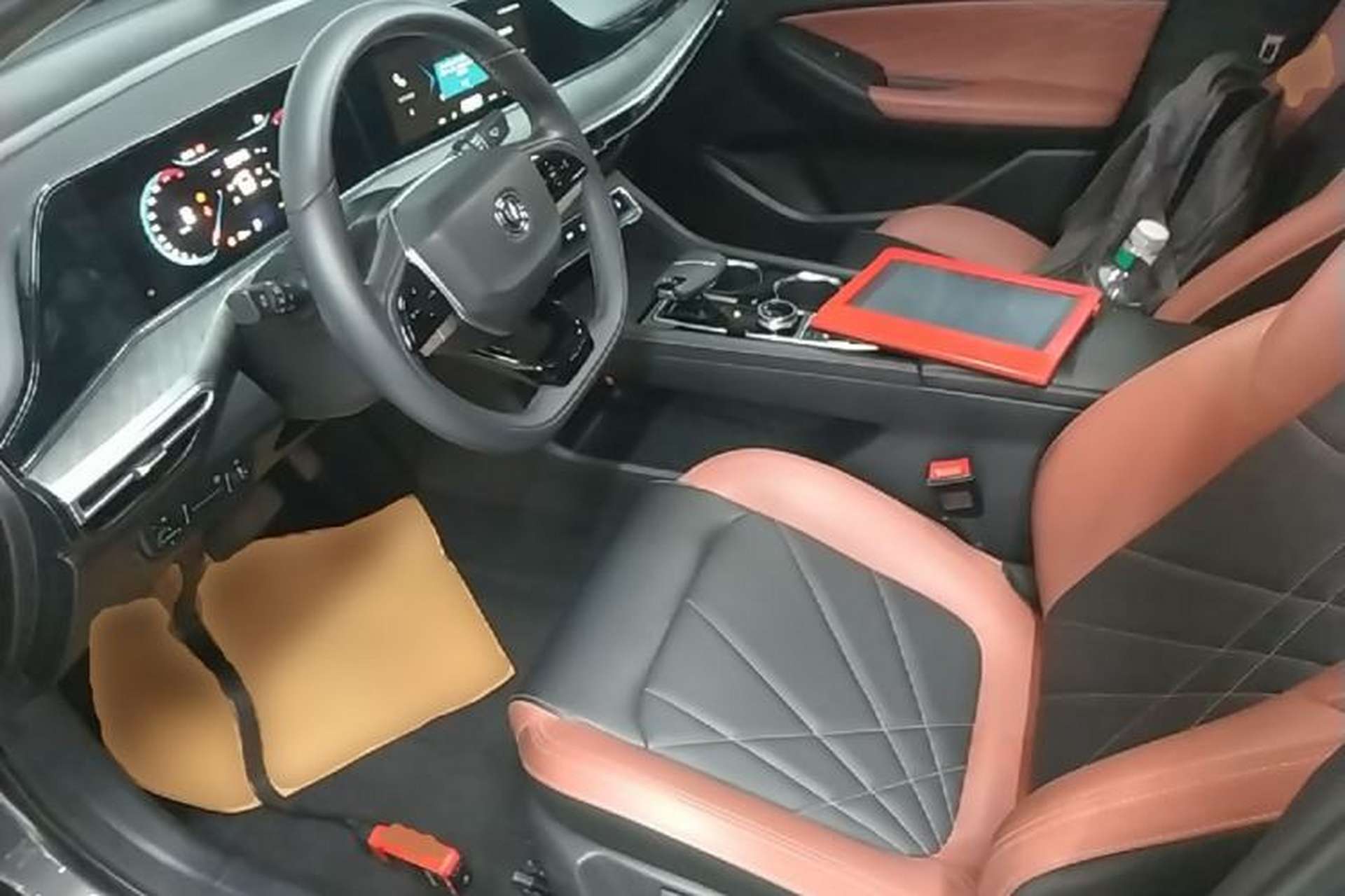 Used CHANGAN Eado 2022 PLUS Blue Whale NE 1.4T GDI DCT Prestige Edition Left Front Seat