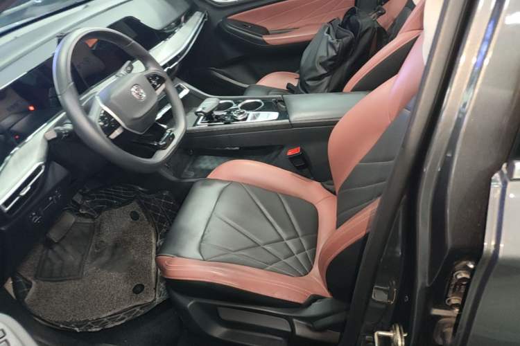 Used CHANGAN Eado 2022 PLUS Blue Whale NE 1.4T GDI DCT Prestige Edition Left Front Seat