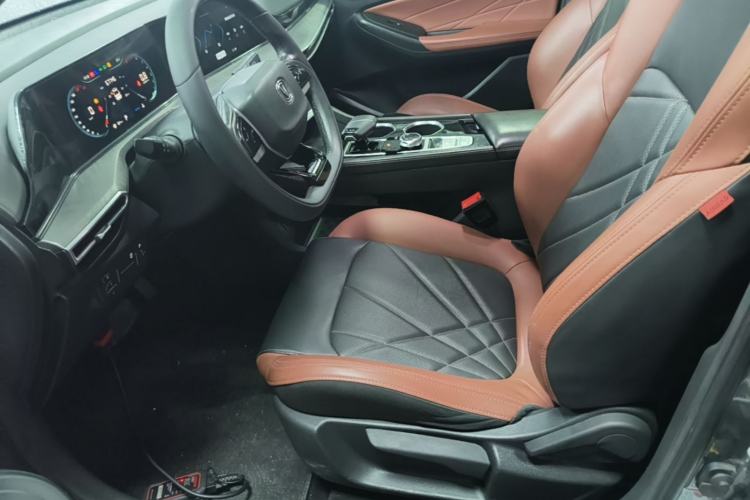 Used CHANGAN Eado 2022 PLUS Blue Whale NE 1.4T GDI DCT Prestige Edition Left Front Seat