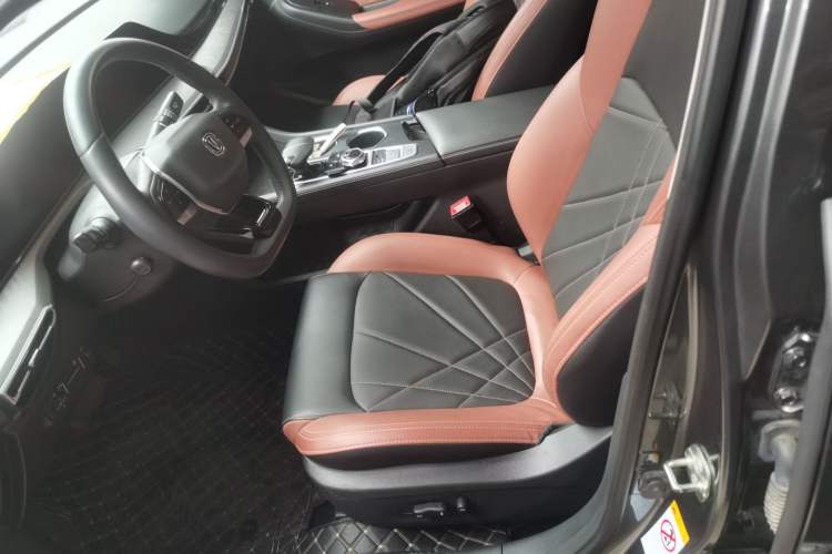 Used CHANGAN Eado 2022 PLUS Blue Whale NE 1.4T GDI DCT Flagship Edition Left Front Seat