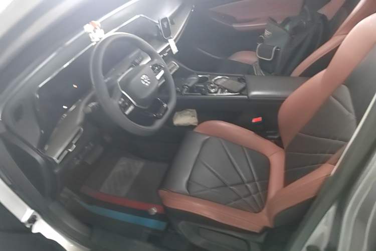 Used CHANGAN Eado 2022 PLUS Blue Whale NE 1.4T GDI DCT Prestige Edition Left Front Seat