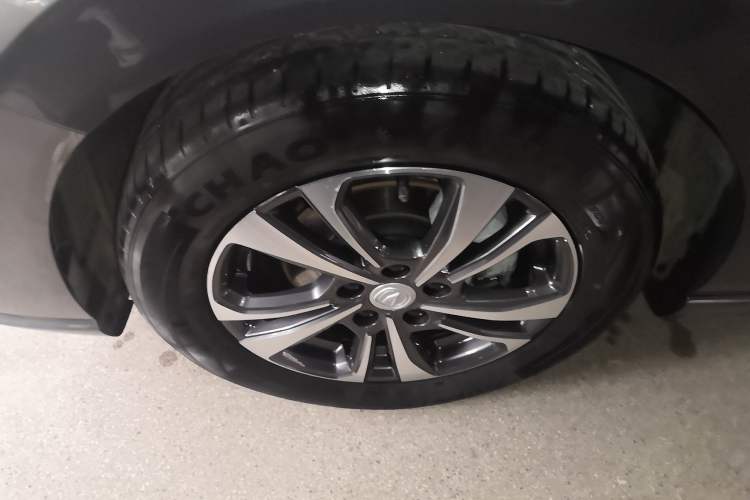 Used CHANGAN Eado 2022 PLUS 1.6L GDI Manual Luxury Model Left Front Wheel Hub