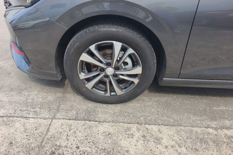 Used CHANGAN Eado 2022 PLUS Blue Whale NE 1.4T GDI DCT Prestige Edition Left Front Wheel Hub
