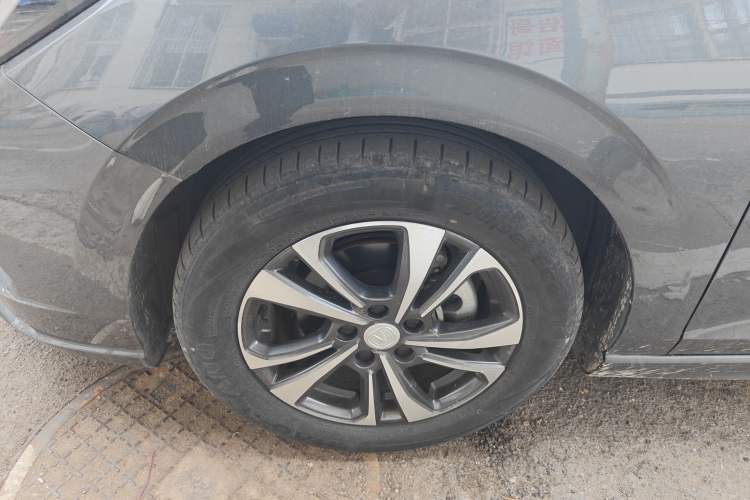 Used CHANGAN Eado 2022 PLUS 1.6L GDI CVT Luxury Model Left Front Wheel Hub
