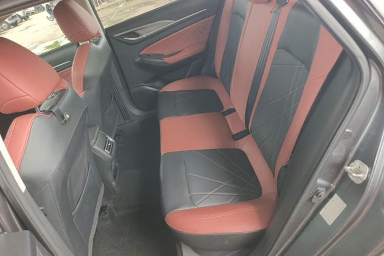 Used CHANGAN Eado 2022 PLUS Blue Whale NE 1.4T GDI DCT Prestige Edition Left Rear Seat