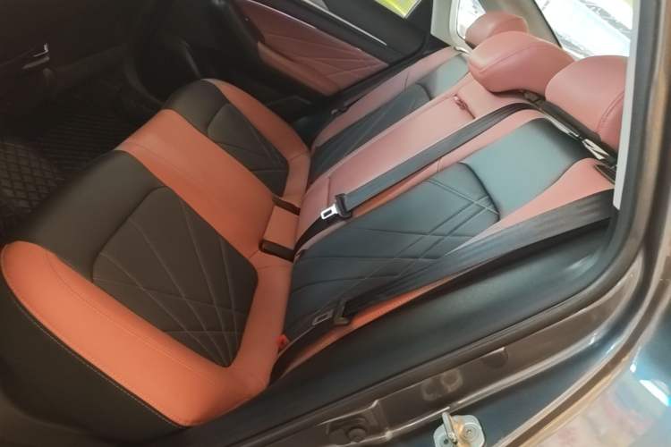 Used CHANGAN Eado 2022 PLUS Blue Whale NE 1.4T GDI DCT Flagship Edition Left Rear Seat