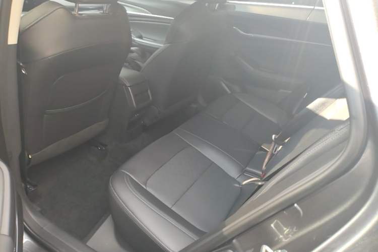 Used CHANGAN Eado 2022 PLUS 1.6L GDI Manual Elite Model Left Rear Seat