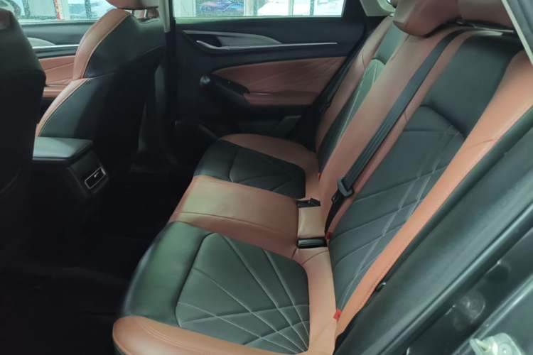 Used CHANGAN Eado 2022 PLUS Blue Whale NE 1.4T GDI DCT Prestige Edition Left Rear Seat