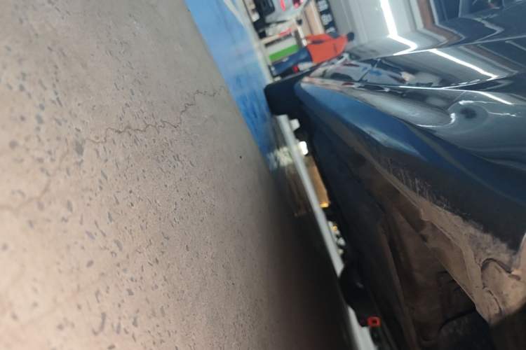 Used CHANGAN Eado 2022 PLUS 1.6L GDI CVT Elite Model Left Side Sill