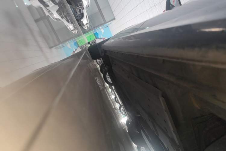 Used CHANGAN Eado 2022 PLUS 1.6L GDI CVT Luxury Model Left Side Sill