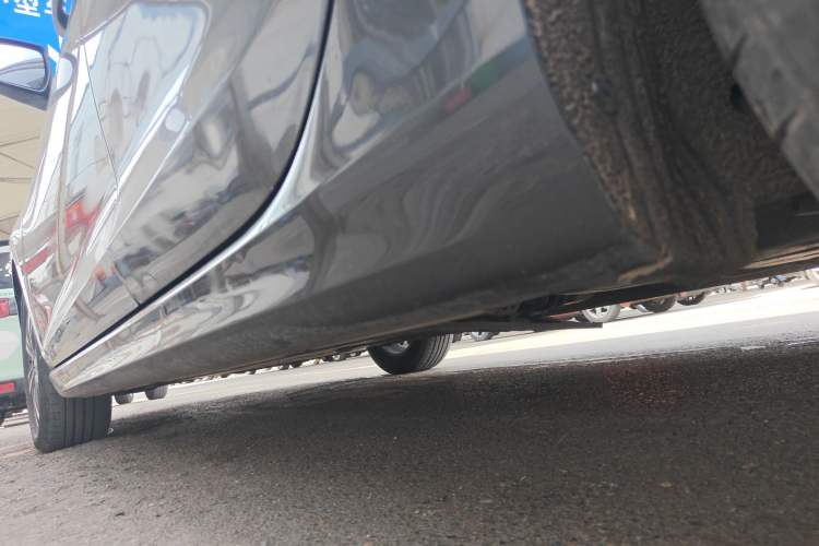 Used CHANGAN Eado 2022 PLUS 1.6L GDI CVT Luxury Model Left Side Sill