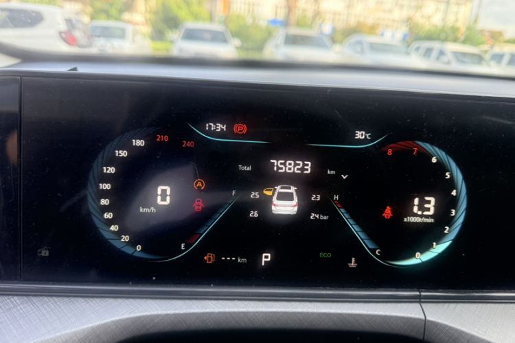 Used CHANGAN Eado 2022 PLUS Blue Whale NE 1.4T GDI DCT Prestige Edition Odometer Close Up