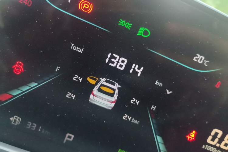 Used CHANGAN Eado 2022 PLUS Blue Whale NE 1.4T GDI DCT Prestige Edition Odometer Close Up