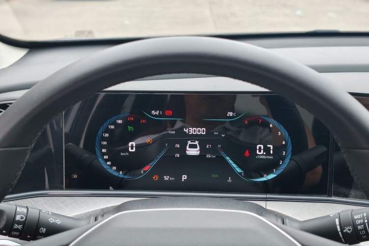 Used CHANGAN Eado 2022 PLUS Blue Whale NE 1.4T GDI DCT Prestige Edition Odometer Close Up