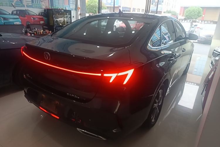 Used CHANGAN Eado 2022 PLUS Blue Whale NE 1.4T GDI DCT Prestige Edition Rear Right 45 Deg