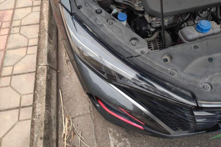 Used CHANGAN Eado 2022 PLUS Blue Whale NE 1.4T GDI DCT Flagship Edition Right Front Headlight