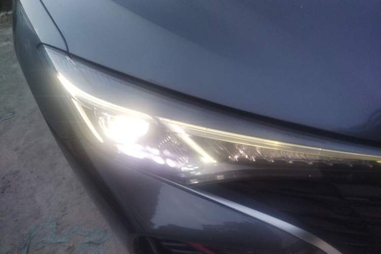 Used CHANGAN Eado 2022 PLUS Blue Whale NE 1.4T GDI DCT Prestige Edition Right Front Headlight