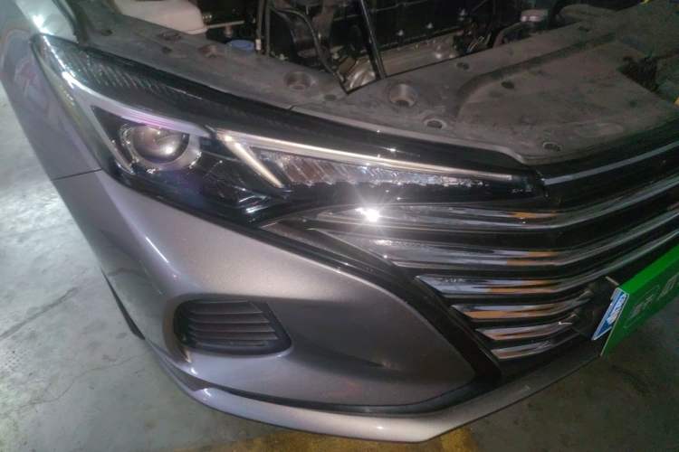 Used CHANGAN Eado 2022 PLUS 1.6L GDI Manual Elite Model Right Front Headlight