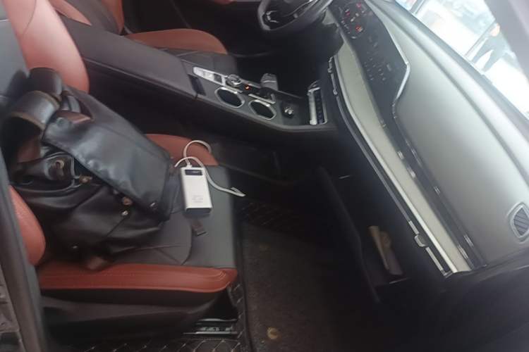 Used CHANGAN Eado 2022 PLUS Blue Whale NE 1.4T GDI DCT Prestige Edition Right Front Seat