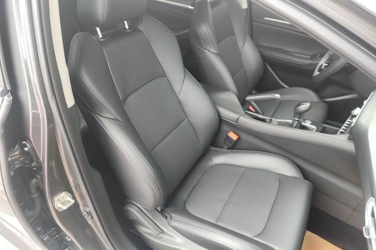 Used CHANGAN Eado 2022 PLUS 1.6L GDI Manual Elite Model Right Front Seat