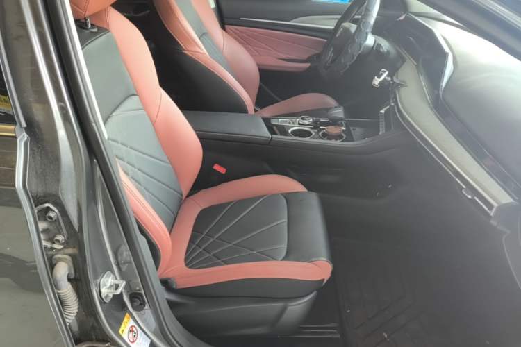 Used CHANGAN Eado 2022 PLUS Blue Whale NE 1.4T GDI DCT Prestige Edition Right Front Seat
