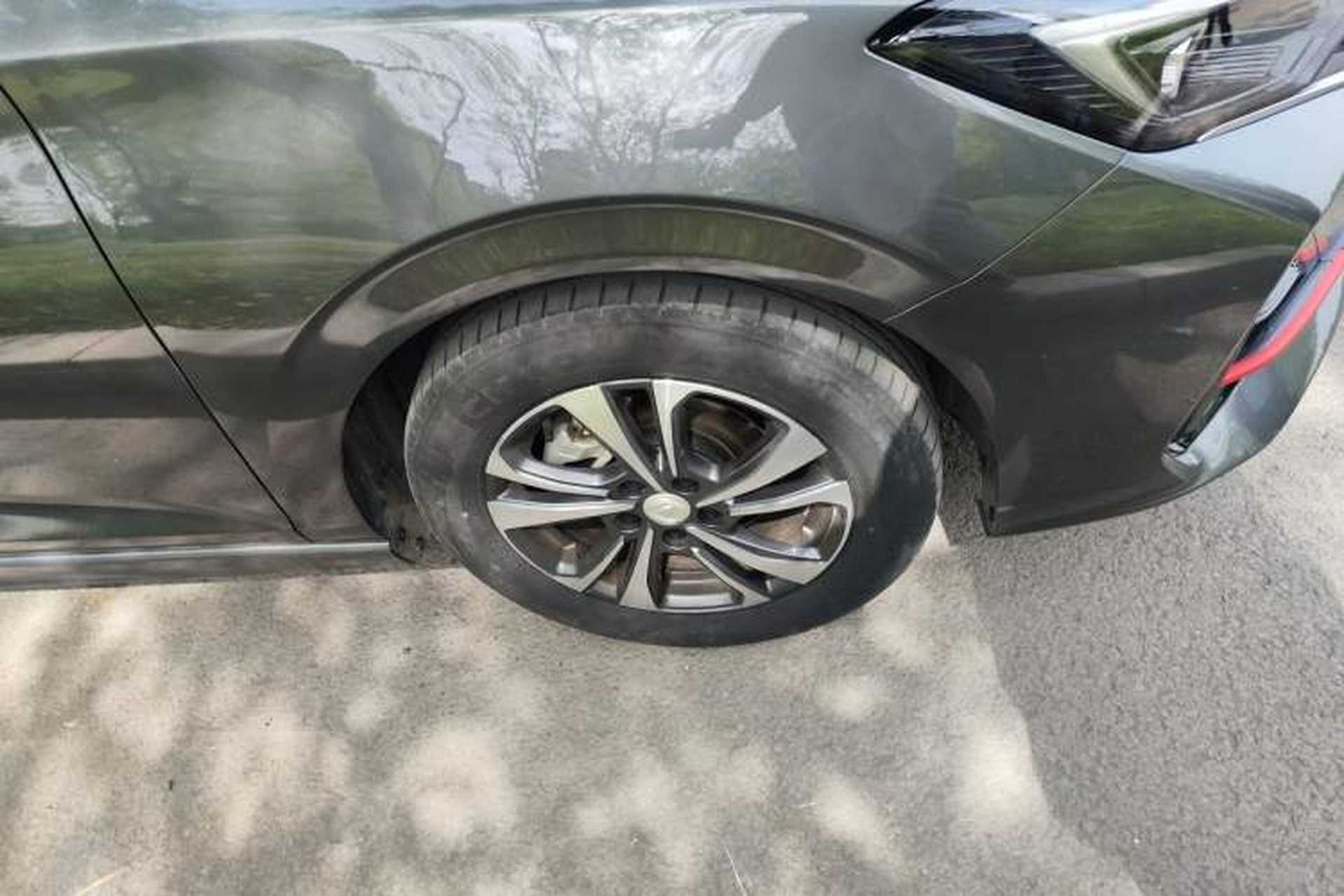 Used CHANGAN Eado 2022 PLUS Blue Whale NE 1.4T GDI DCT Prestige Edition Right Front Wheel Hub
